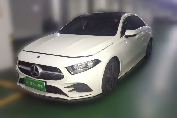 Ojetý Mercedes-Benz A-Class 2020 A 180 L Sport Sedan Guazi used car, China used car export, Used car for sale, Used  cars, Cheapest cars for sale