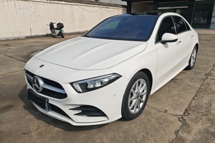 Used Mercedes-Benz A-Class 2020 Restyled A 200 L Sport Sedan Fashion Version Guazi used car, China used car export, Used car for sale, Used  cars, Cheapest cars for sale