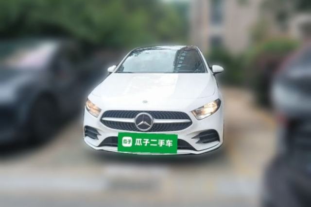Ojetý Mercedes-Benz A-Class 2020 Second Facelift A 180 L Sport Sedan