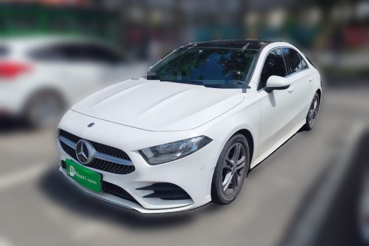 Used Mercedes-Benz A-Class 2020 Second Facelift A 180 L Sport Sedan Guazi used car, China used car export, Used car for sale, Used  cars, Cheapest cars for sale