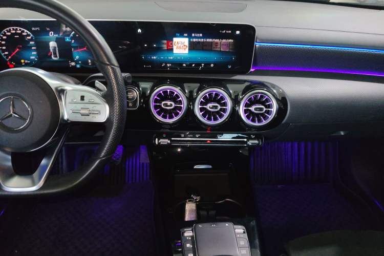 Used Mercedes-Benz A-Class 2020 Restyled A 200 L Sport Sedan Fashion Version Audio And AC Panel
