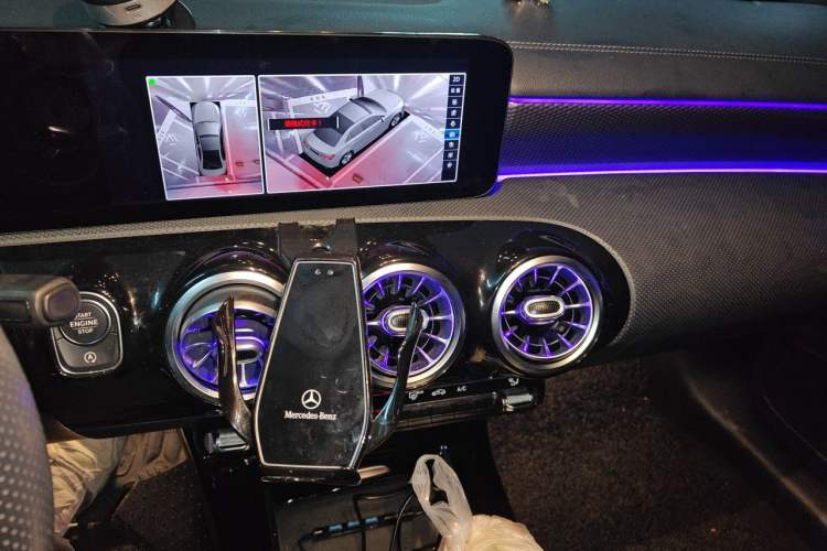 Used Mercedes-Benz A-Class 2020 Restyled A 200 L Sport Sedan Fashion Version Audio And AC Panel