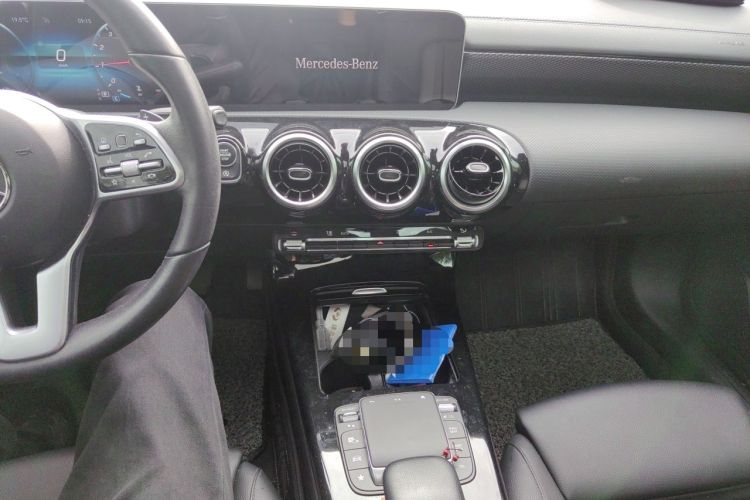 Used Mercedes-Benz A-Class 2020 Restyled A 200 L Sport Sedan Fashion Version Audio And AC Panel