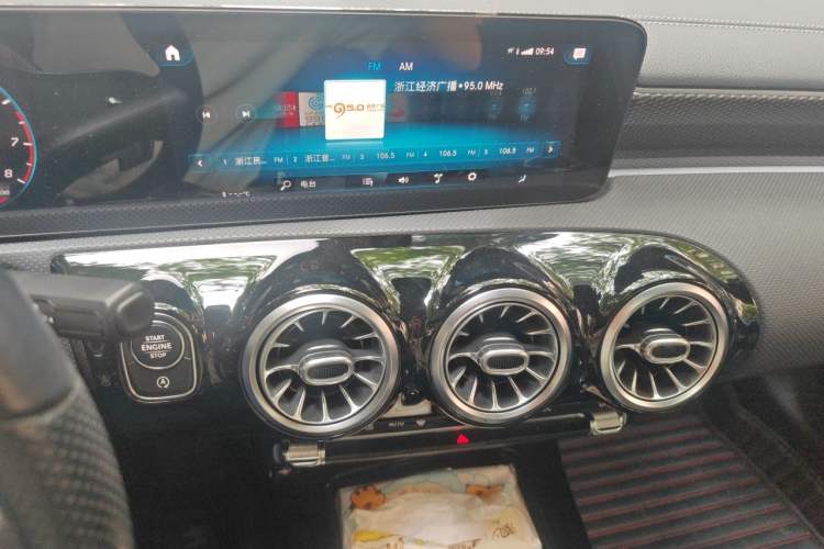 Used Mercedes-Benz A-Class 2020 Restyled A 200 L Sport Sedan Fashion Version Audio And AC Panel
