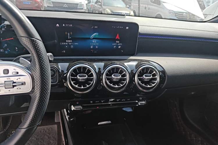Used Mercedes-Benz A-Class 2020 Restyled A 200 L Sport Sedan Fashion Version Audio And AC Panel