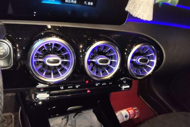Used Mercedes-Benz A-Class 2020 Restyled A 200 L Sport Sedan Fashion Version Audio And AC Panel