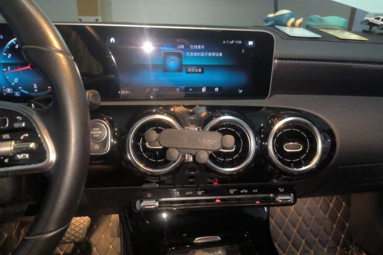 Used Mercedes-Benz A-Class 2020 A 180 Audio And AC Panel