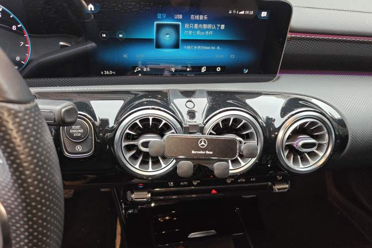 Used Mercedes-Benz A-Class 2020 Restyled A 200 L Sport Sedan Fashion Version Audio And AC Panel
