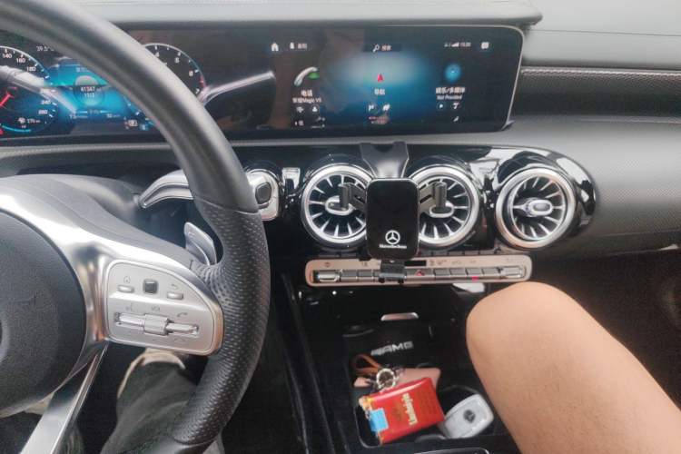 Used Mercedes-Benz A-Class 2020 Restyled A 200 L Sport Sedan Fashion Version Audio And AC Panel
