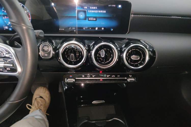 Used Mercedes-Benz A-Class 2020 A 180 Audio And AC Panel