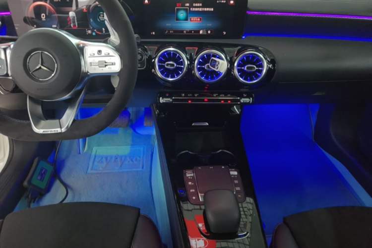 Used Mercedes-Benz A-Class 2020 Restyled A 200 L Sport Sedan Fashion Version Audio And AC Panel