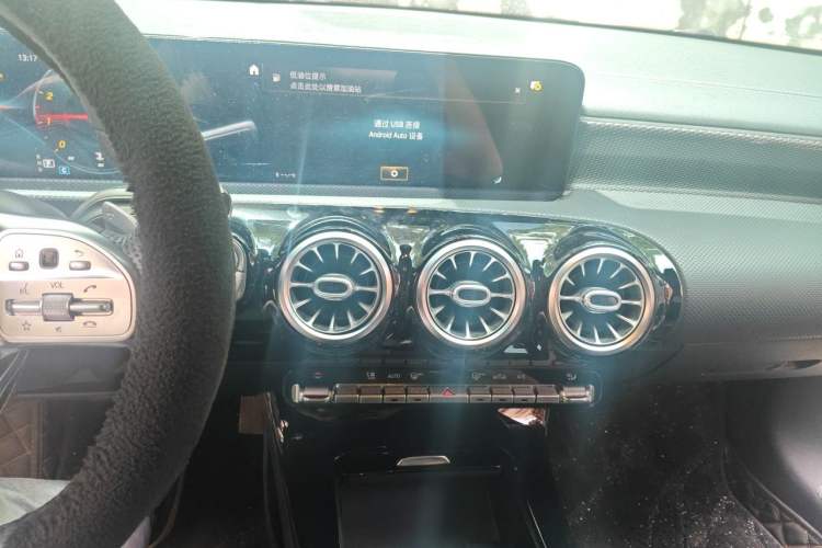 Used Mercedes-Benz A-Class 2020 Restyled A 200 L Sport Sedan Fashion Version Audio And AC Panel