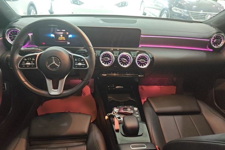 Used Mercedes-Benz A-Class 2020 Second Facelift A 180 L Sport Sedan Center Console