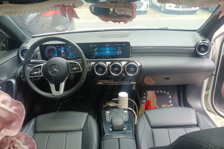 Used Mercedes-Benz A-Class 2020 Second Facelift A 180 L Sport Sedan Center Console