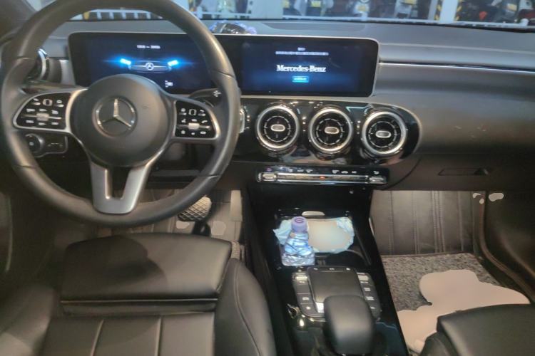 Used Mercedes-Benz A-Class 2020 Revised A 180 L Center Console