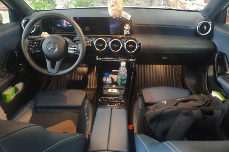 Used Mercedes-Benz A-Class 2020 A 180 L Center Console