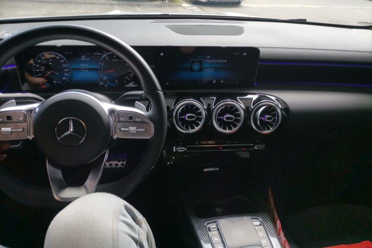 Used Mercedes-Benz A-Class 2020 Restyled A 200 L Sport Sedan Fashion Version Center Console