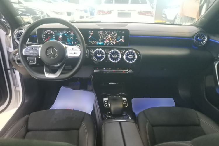 Used Mercedes-Benz A-Class 2020 A 200 L Sport Sedan Center Console