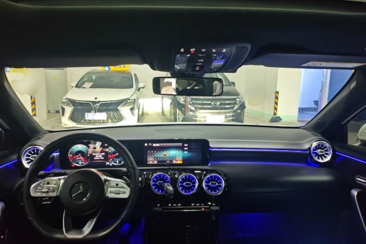 Used Mercedes-Benz A-Class 2020 Restyled A 200 L Sport Sedan Fashion Version Center Console