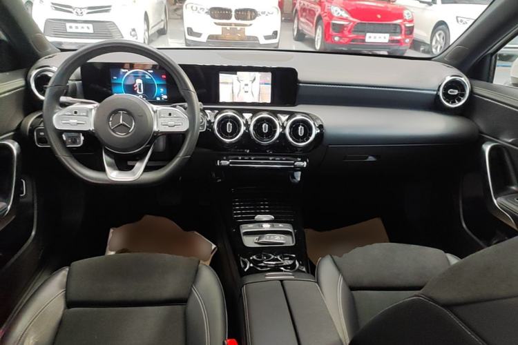Used Mercedes-Benz A-Class 2020 A 180 L Sport Sedan Center Console