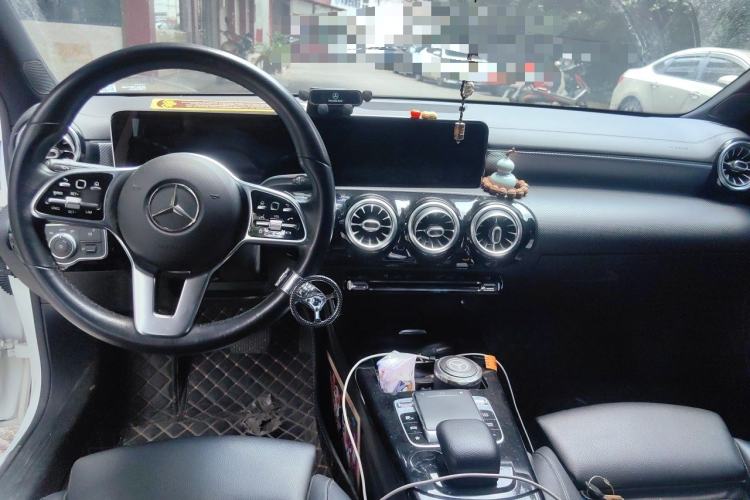 Used Mercedes-Benz A-Class 2020 A 200 L Center Console