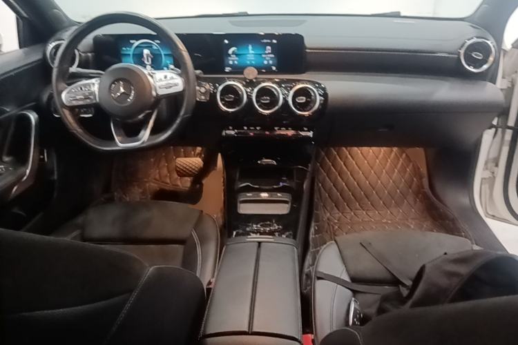 Used Mercedes-Benz A-Class 2020 A 180 L Sport Sedan Center Console