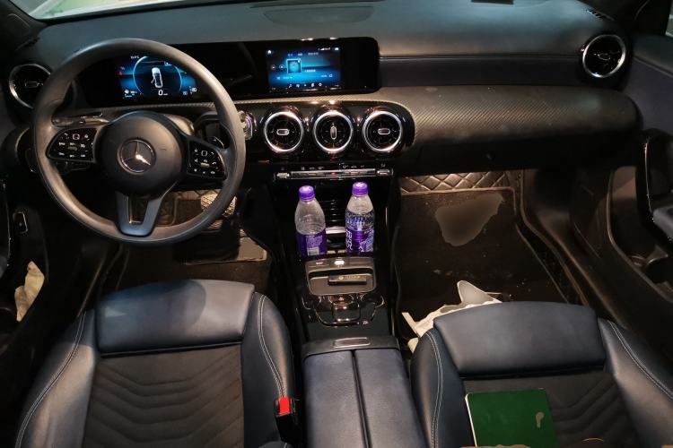 Used Mercedes-Benz A-Class 2020 Revised A 180 L Center Console