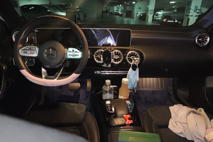 Used Mercedes-Benz A-Class 2020 Restyled A 200 L Sport Sedan Fashion Version Center Console