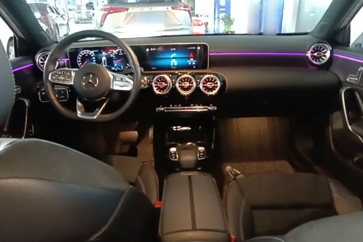 Used Mercedes-Benz A-Class 2020 A 200 L Sport Sedan Center Console