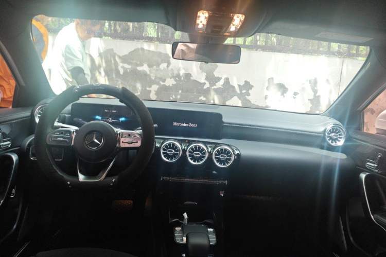 Used Mercedes-Benz A-Class 2020 Restyled A 200 L Sport Sedan Fashion Version Center Console