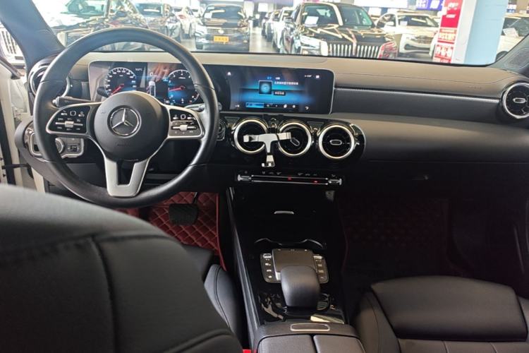 Used Mercedes-Benz A-Class 2020 Second Facelift A 180 L Sport Sedan Center Console