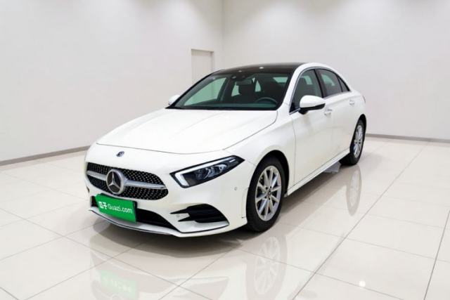 Mercedes-Benz A-Class 2020 Restyled A 200 L Sport Sedan Dynamic Version usado