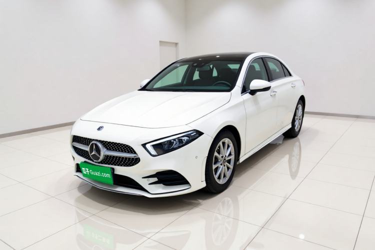 Ojetý Mercedes-Benz A-Class 2020 Restyled A 200 L Sport Sedan Dynamic Version Guazi used car, China used car export, Used car for sale, Used  cars, Cheapest cars for sale