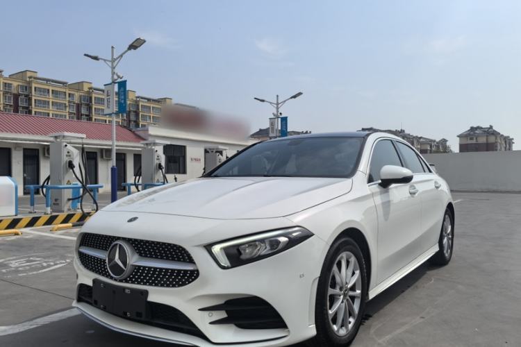 Ojetý Mercedes-Benz A-Class 2020 A 200 L Sport Sedan Guazi used car, China used car export, Used car for sale, Used  cars, Cheapest cars for sale
