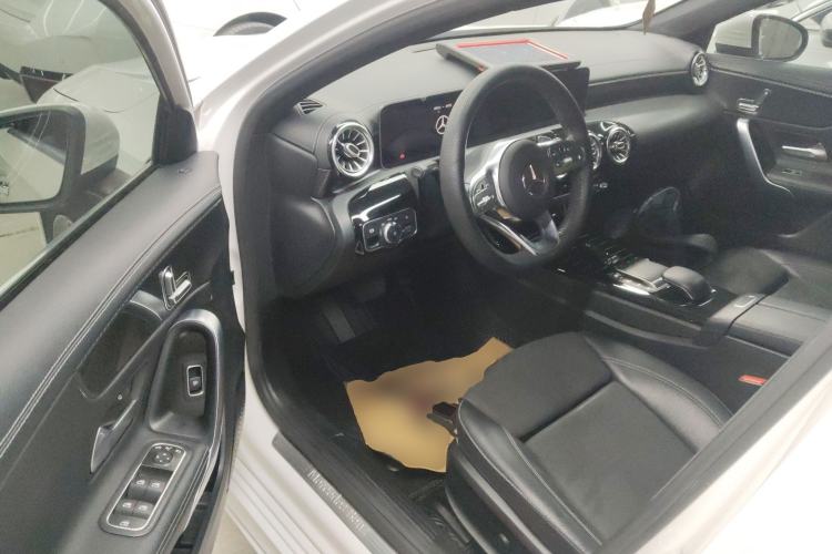 Used Mercedes-Benz A-Class 2020 Restyled A 200 L Sport Sedan Fashion Version Driver Seat