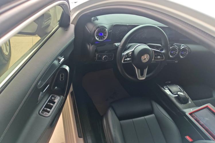 Used Mercedes-Benz A-Class 2020 A 200 L Driver Seat