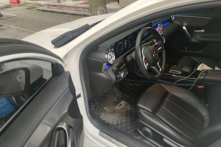 Used Mercedes-Benz A-Class 2020 Second Facelift A 180 L Sport Sedan Driver Seat