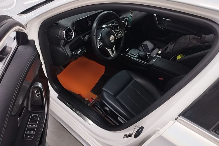 Used Mercedes-Benz A-Class 2020 Second Facelift A 180 L Sport Sedan Driver Seat