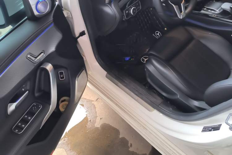 Used Mercedes-Benz A-Class 2020 Second Facelift A 180 L Sport Sedan Driver Seat