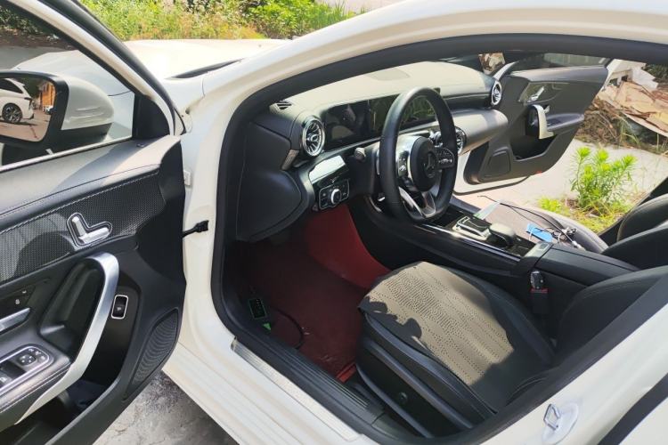 Used Mercedes-Benz A-Class 2020 Restyled A 200 L Sport Sedan Fashion Version Driver Seat