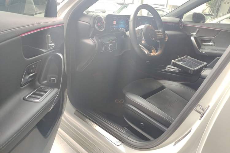 Used Mercedes-Benz A-Class 2020 Restyled A 200 L Sport Sedan Fashion Version Driver Seat