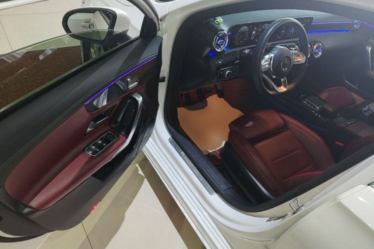 Used Mercedes-Benz A-Class 2020 Restyled A 200 L Sport Sedan Fashion Version Driver Seat