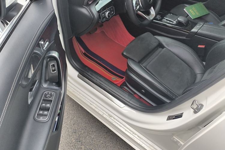Used Mercedes-Benz A-Class 2020 Restyled A 200 L Sport Sedan Fashion Version Driver Seat