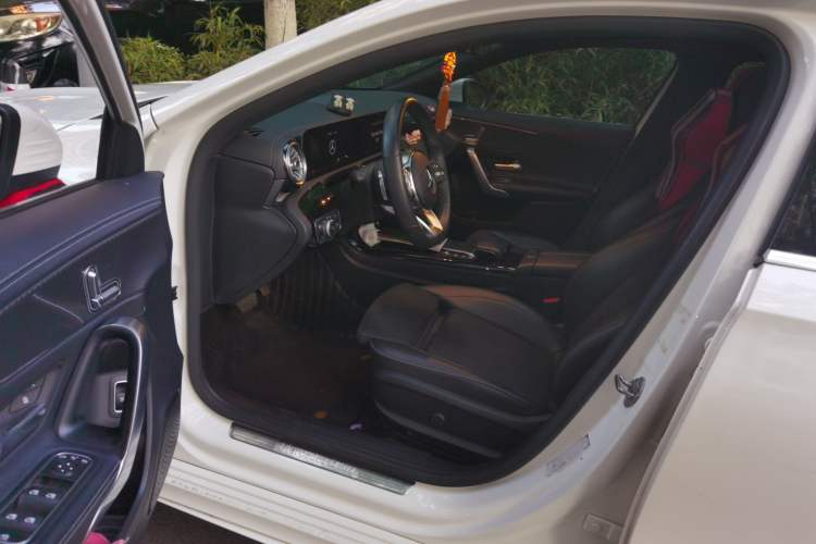 Used Mercedes-Benz A-Class 2020 Restyled A 200 L Sport Sedan Fashion Version Driver Seat
