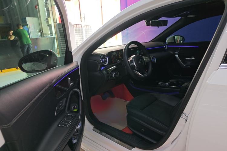 Used Mercedes-Benz A-Class 2020 Restyled A 200 L Sport Sedan Fashion Version Driver Seat