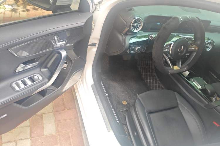 Used Mercedes-Benz A-Class 2020 Restyled A 200 L Sport Sedan Fashion Version Driver Seat