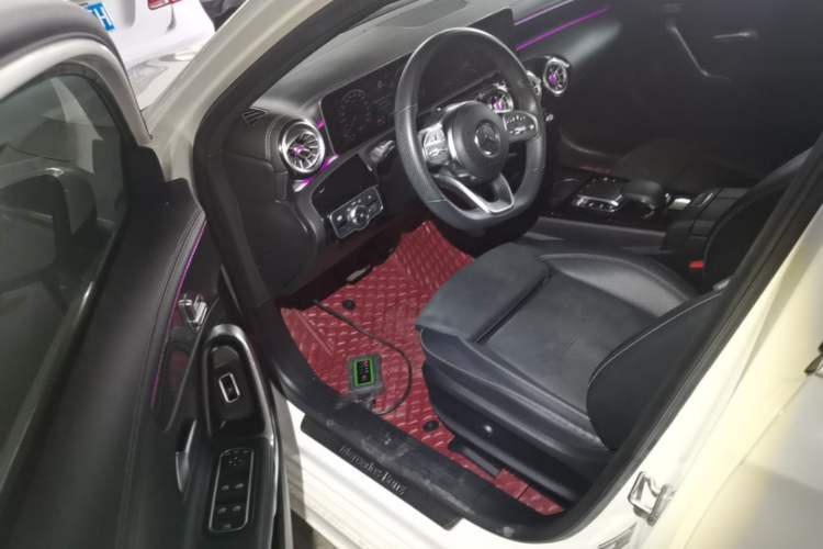 Used Mercedes-Benz A-Class 2020 A 200 L Sport Sedan Driver Seat