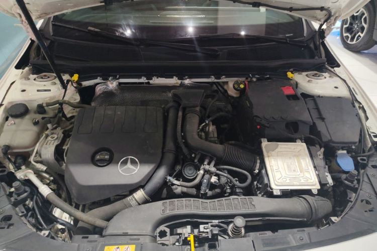 Used Mercedes-Benz A-Class 2020 A 180 L Engine Bay