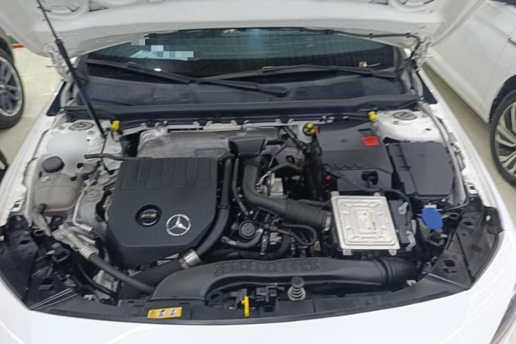 Used Mercedes-Benz A-Class 2020 Restyled A 200 L Sport Sedan Fashion Version Engine Bay