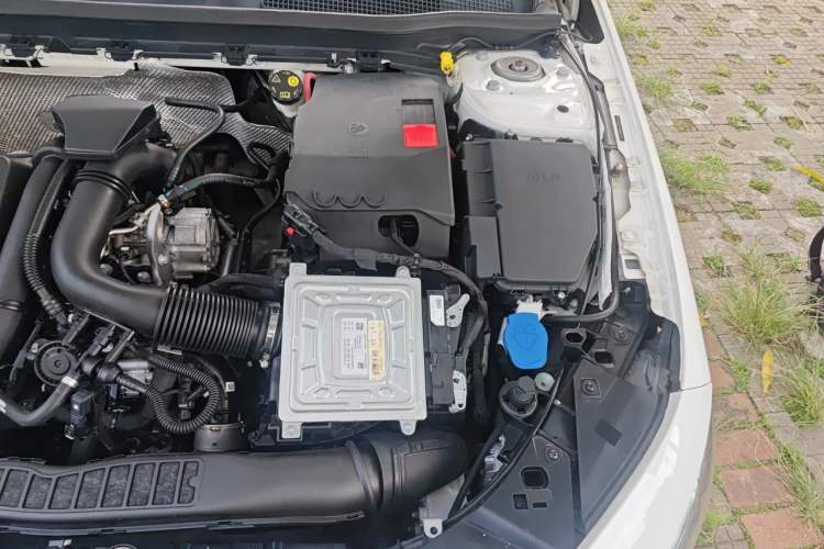 Used Mercedes-Benz A-Class 2020 A 200 L Sport Sedan Engine Bay Left